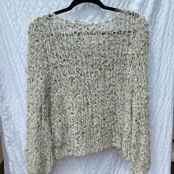 Grey sweater, size sm/med - Picture 2 of 6